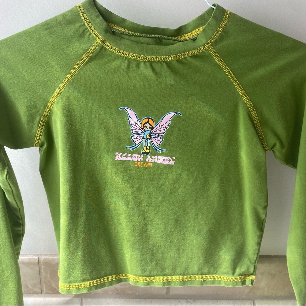 Urban outfitters cropped baby tee- Small